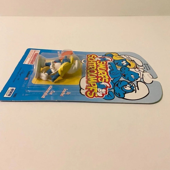 Vintage  1995 Scleich Peyo Smurfs Smurfette Tennis Irwin Smurf Toy Figure - Picture 10 of 12